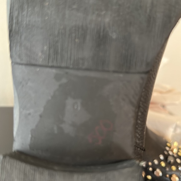 Modern Vice brand booty used couple of times size 6 one side in a litte tear - Picture 13 of 17